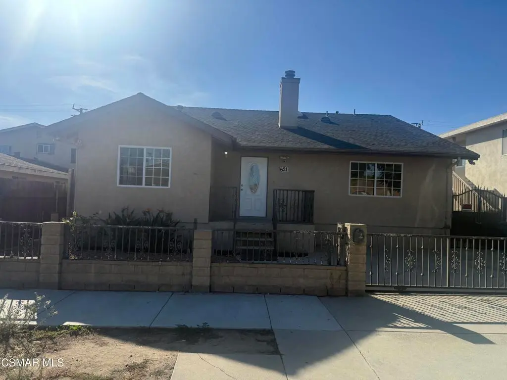 621 E Street 3, Oxnard, CA — listing photo 1