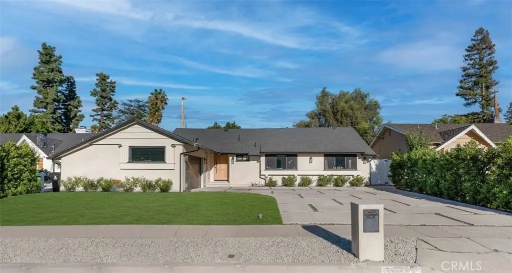 5722 Le Sage Avenue, Woodland Hills, CA — listing photo 1