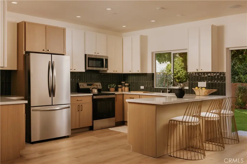 8204 Oso, Winnetka, CA — listing photo 1