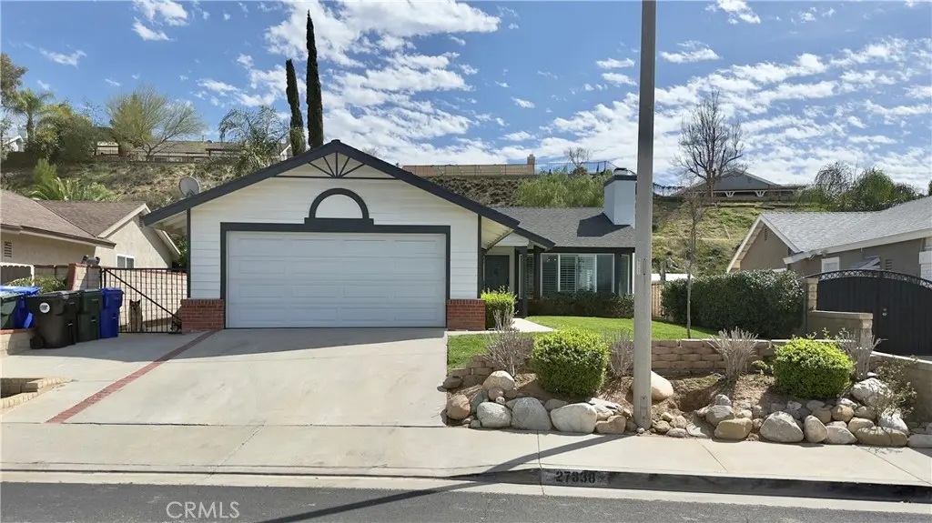 27838 Dexter Drive, Saugus, CA — listing photo 1