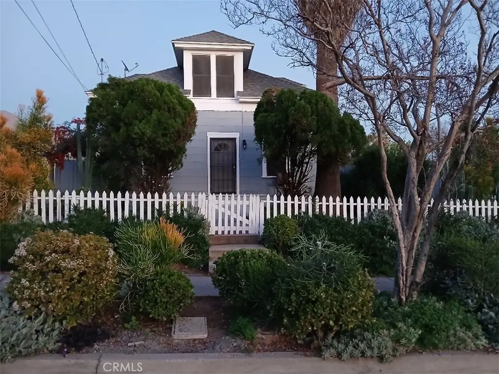 2111 Orange Street, Highland, CA — listing photo 1