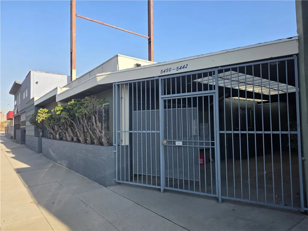 Apartment for rent at 5448 Pomona, Los Angeles, CA featuring 2 beds and 1 bath