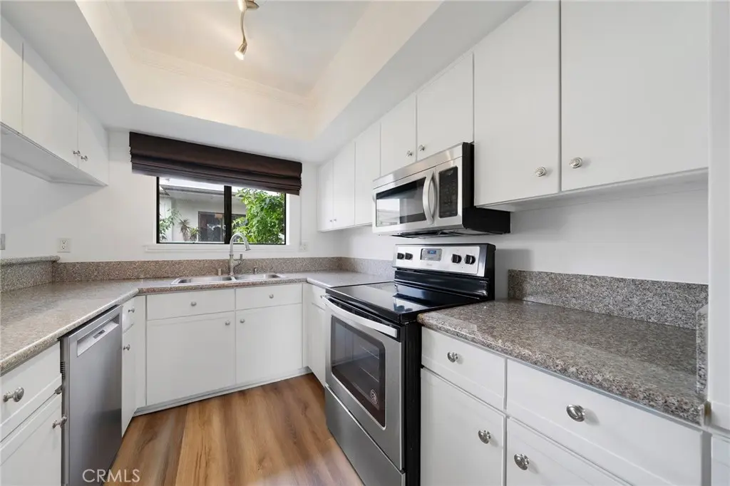 Condominium for rent at 5000 S Centinela Avenue 304, Los Angeles, CA featuring 2 beds and 2 baths