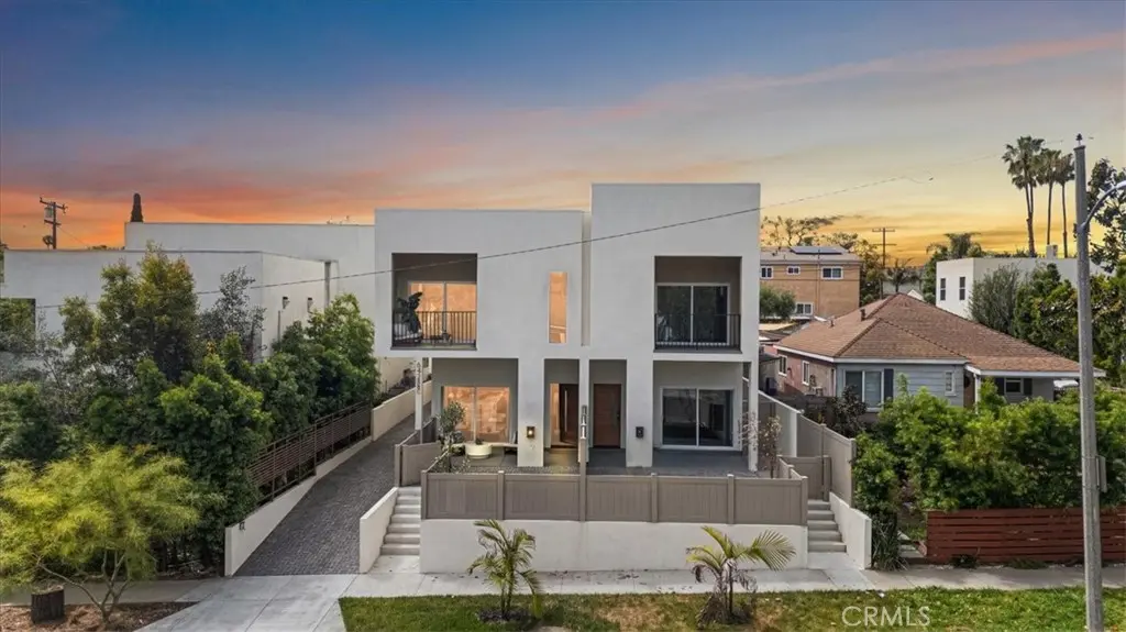 642 E Fairview Boulevard B, Inglewood, CA — listing photo 1