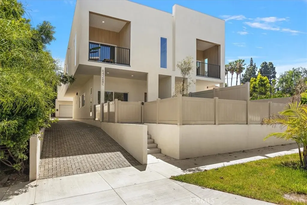 642 E Fairview Boulevard C, Inglewood, CA — listing photo 1