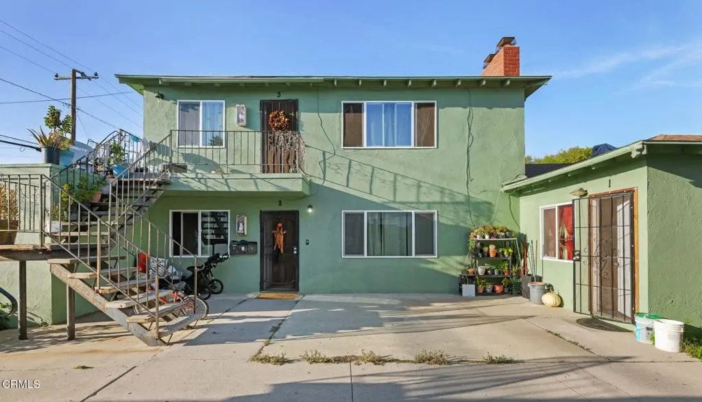 4811 Petit Drive, Oxnard, CA — listing photo 1