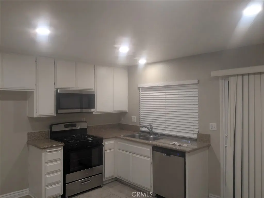 Condominium for rent at 1250 S Brookhurst 1011, Anaheim, CA featuring 3 beds and 2 baths