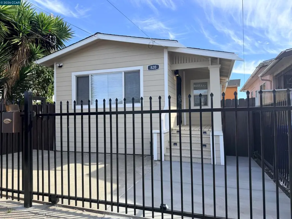 Single Family Residence for sale at 820 Pennsylvania Ave, Richmond, CA featuring 2 beds and 1 bath