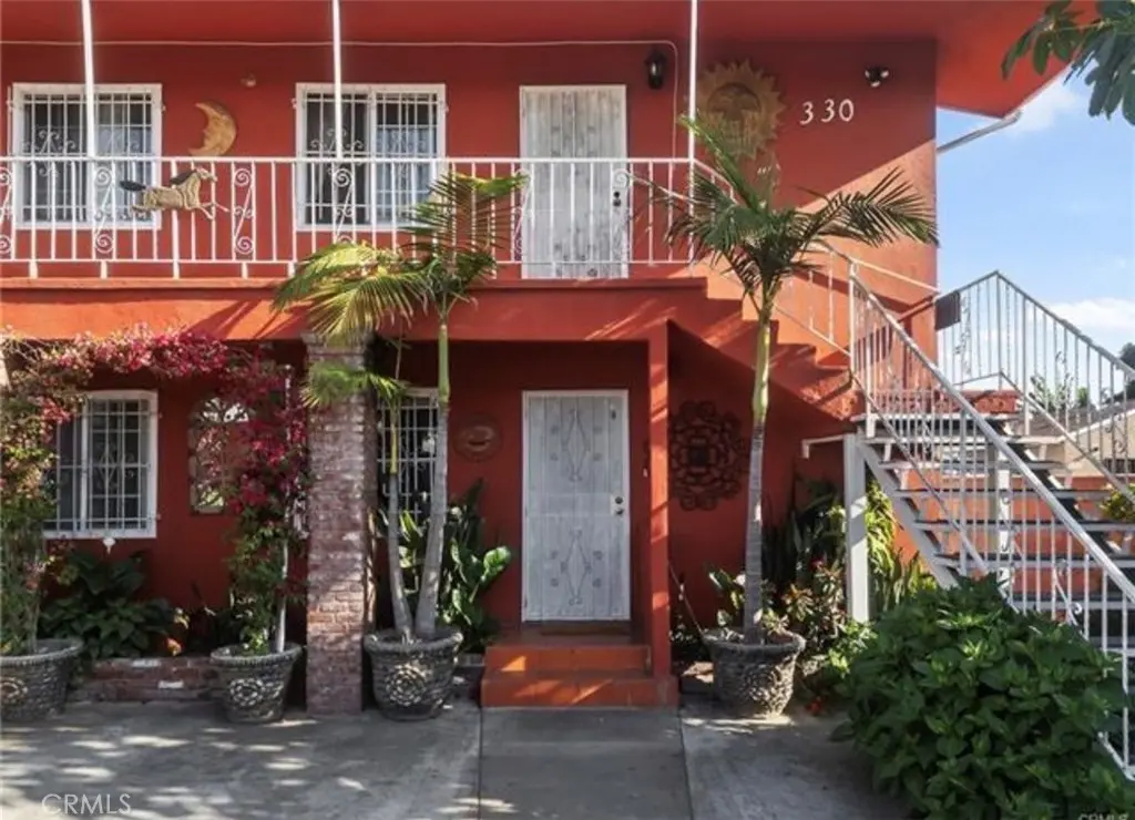 330 W Laurel Street D, Compton, CA — listing photo 1
