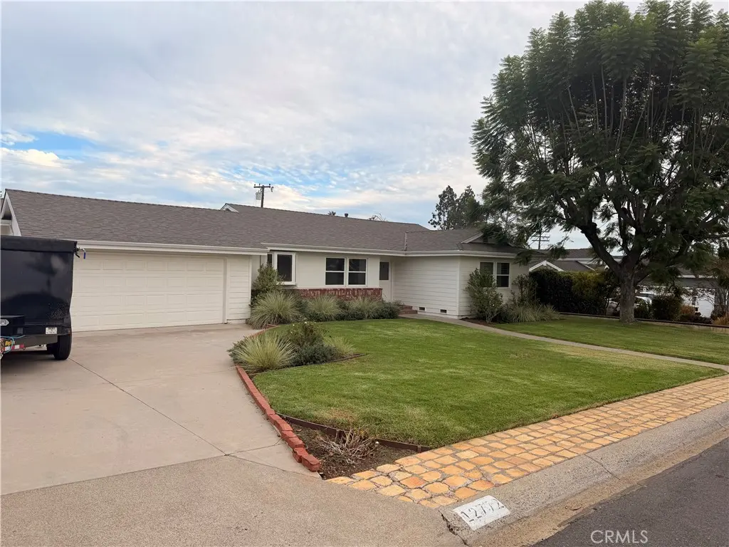 12772 Elizabeth, Tustin, CA — listing photo 1