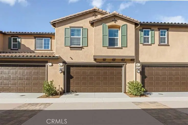 7155 Citrus Avenue 422, Fontana, CA — listing photo 1