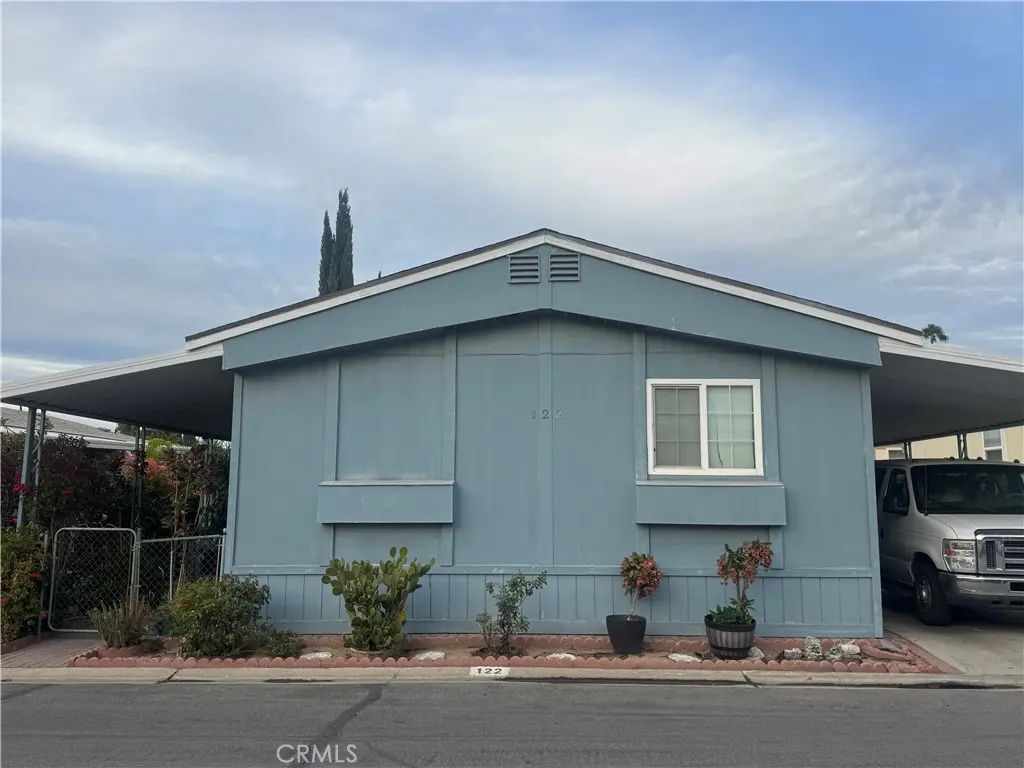 777 S Temescal 122, Corona, CA — listing photo 1