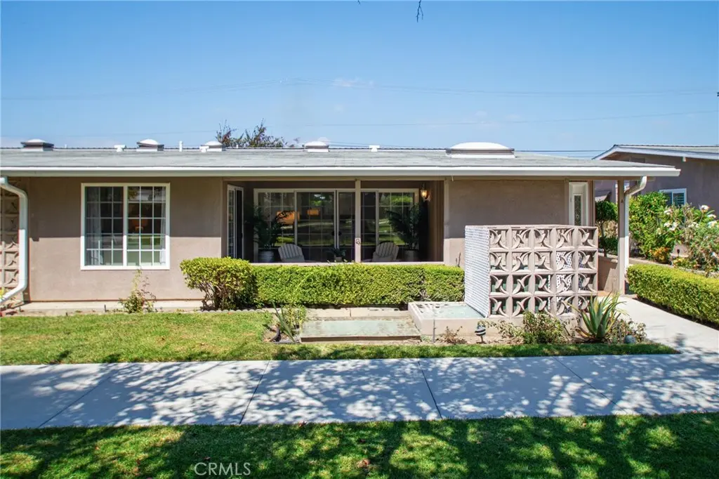 1260 Oakmont Rd., M6-53A, Seal Beach, CA — listing photo 1