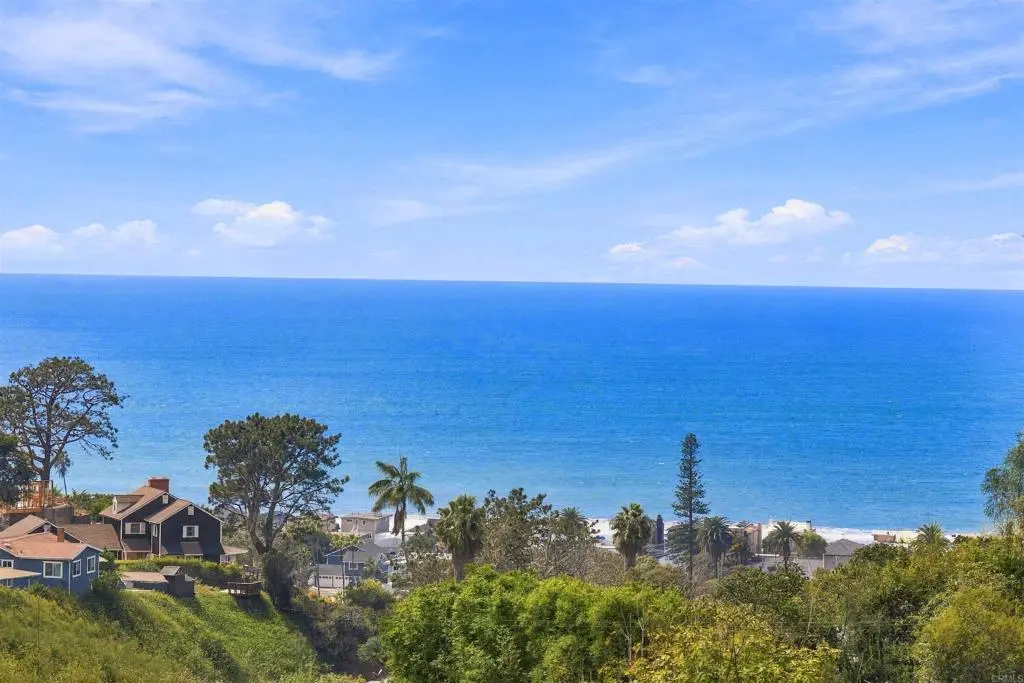 Single Family Residence for sale at 1986 Zapo Street, Del Mar, San Diego County, CA featuring 3 beds and 3 baths