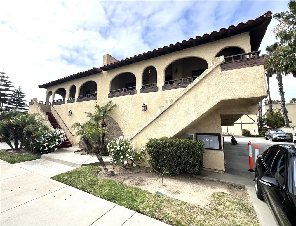 7911 7921 Macdonald, Huntington Beach, CA — listing photo 1
