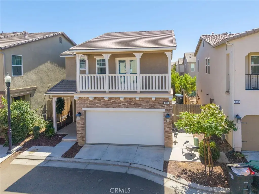 876 Winchell W, Madera, CA — listing photo 1