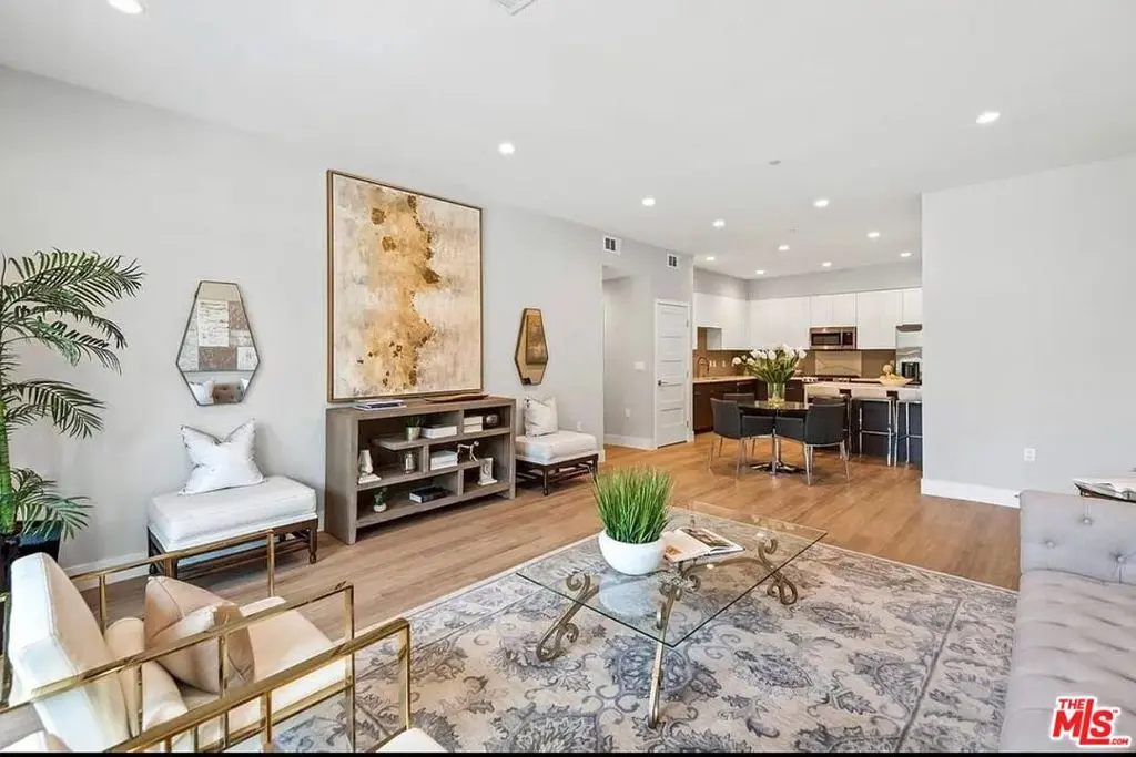 Condominium for rent at 1906 Overland Avenue 202, Los Angeles, CA featuring 3 beds and 4 baths