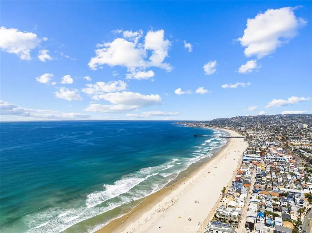 Single Family Residence for rent at 3855 Mission Boulevard, San Diego, CA featuring 1 bed and 1 bath