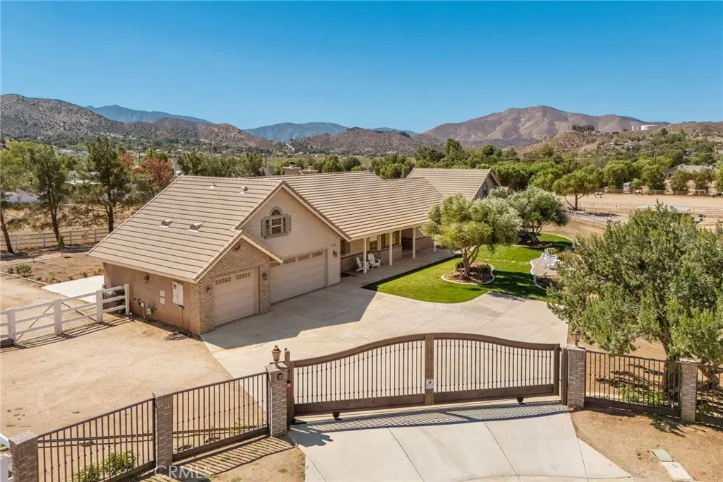 2242 Dolores Place, Acton, CA — listing photo 1