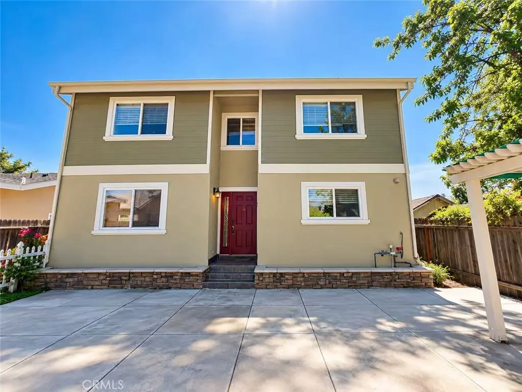 1688 Locust Street, Pasadena, CA — listing photo 1