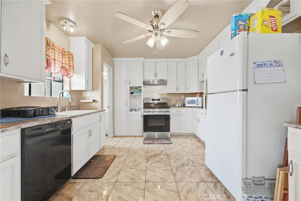 8634 Park Street 3, Bellflower, CA — listing photo 1