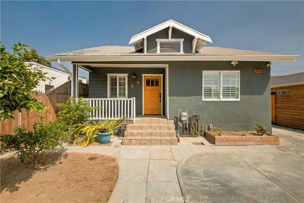 Single Family Residence for rent at 1649 E 43rd, Los Angeles, CA featuring 4 beds and 2 baths