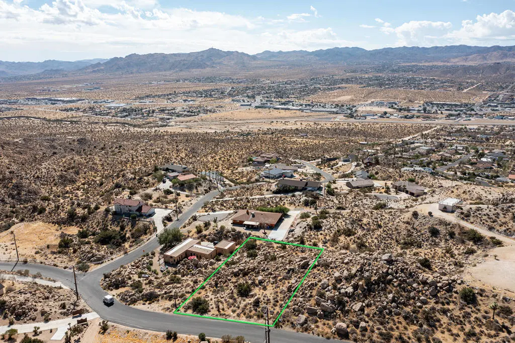 205 Bandera Road, Yucca Valley, CA — listing photo 1