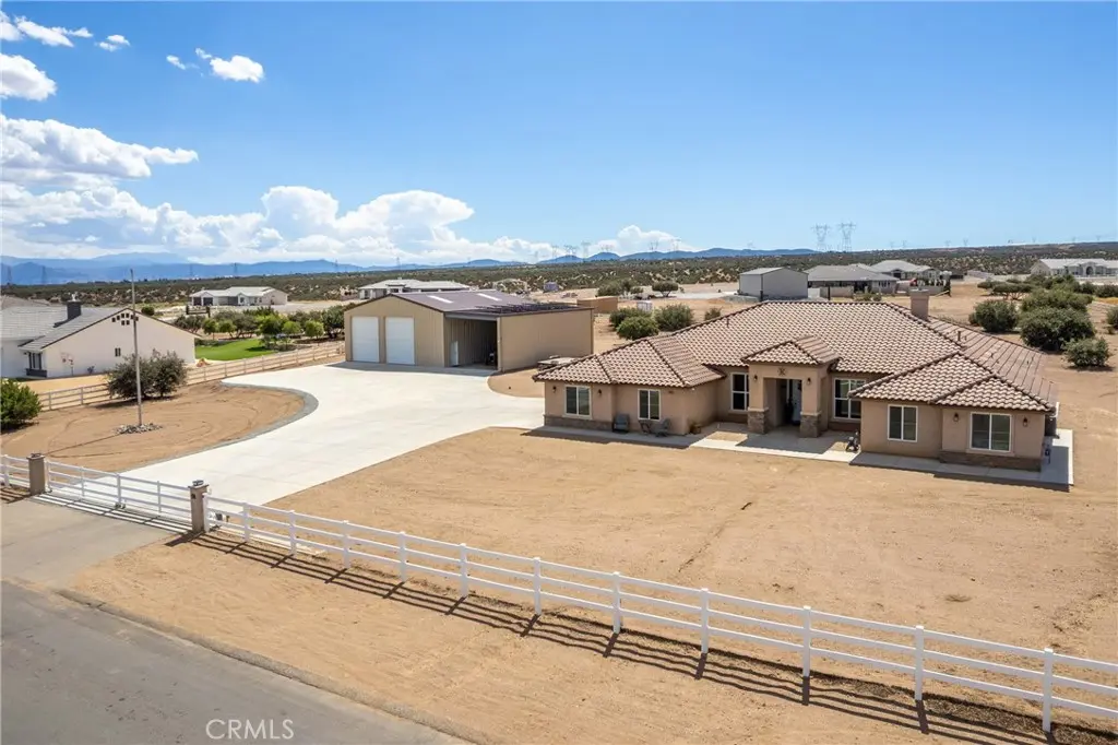 9119 Taylor, Phelan, CA — listing photo 1