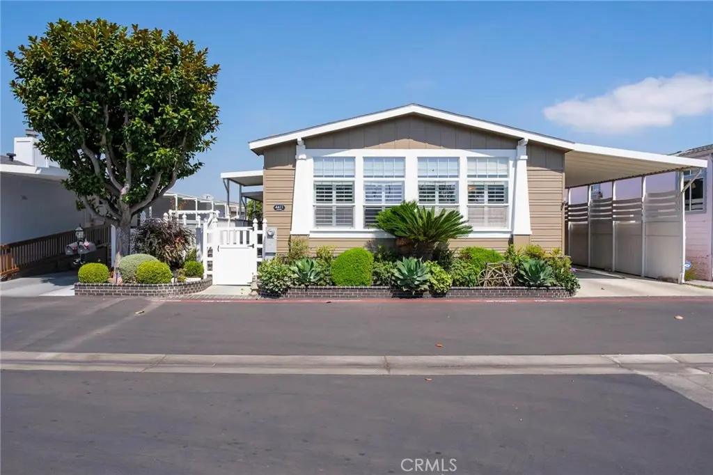 4411 Waimea, Huntington Beach, CA — listing photo 1