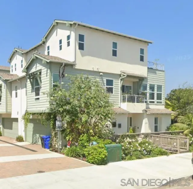 2675 Roosevelt St, Carlsbad, CA — listing photo 1