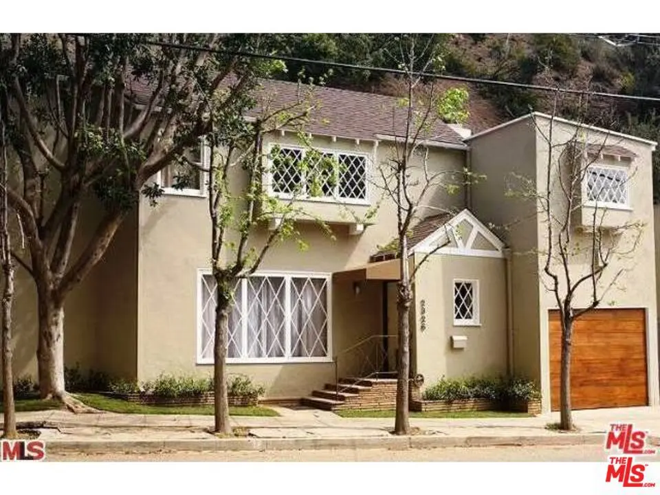 2326 CANYON Drive, Los Angeles, CA — listing photo 1