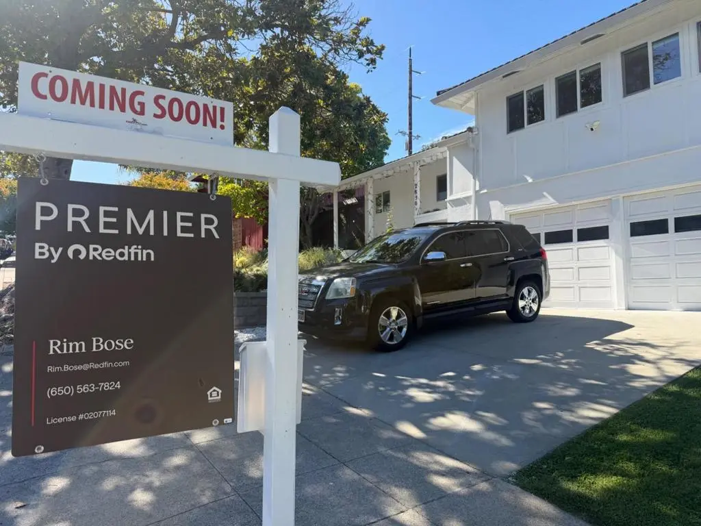 2850 Medford Avenue, Redwood City, CA — listing photo 1