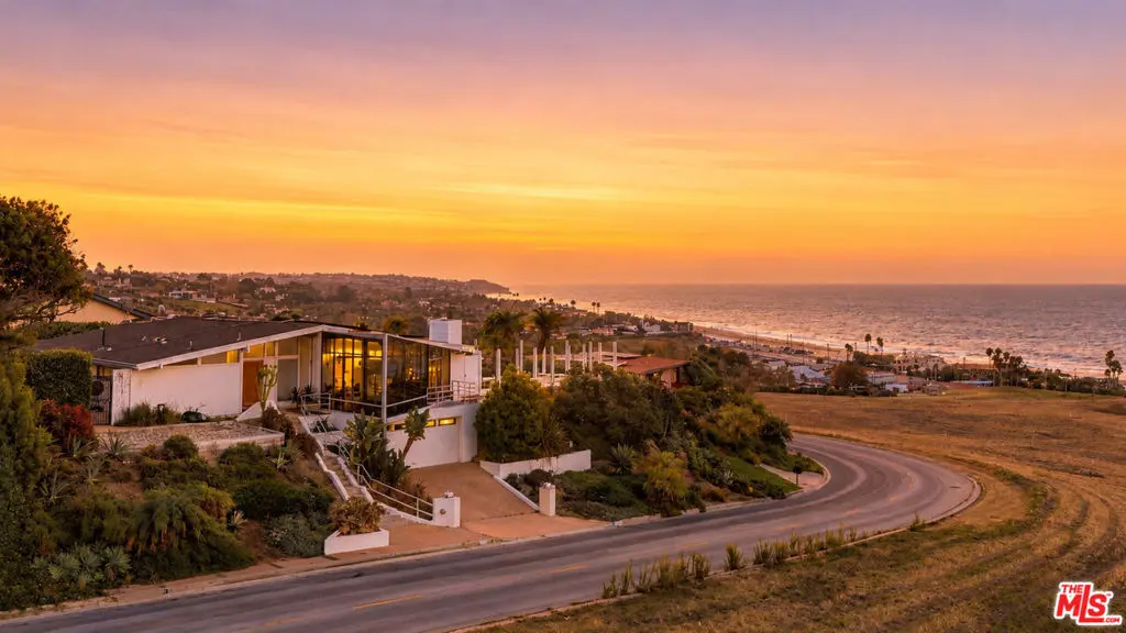 Single Family Residence for sale at 6246 Trancas Canyon Road, Malibu, CA featuring 4 beds and 3 baths