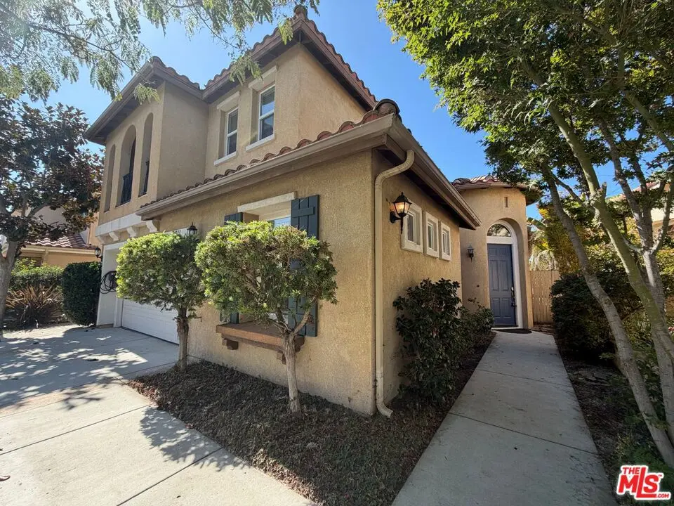 1733 Avenida Cafe, Camarillo, CA — listing photo 1