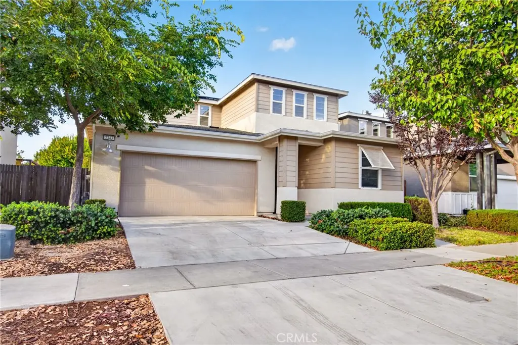 2343 Explorador, Merced, CA — listing photo 1