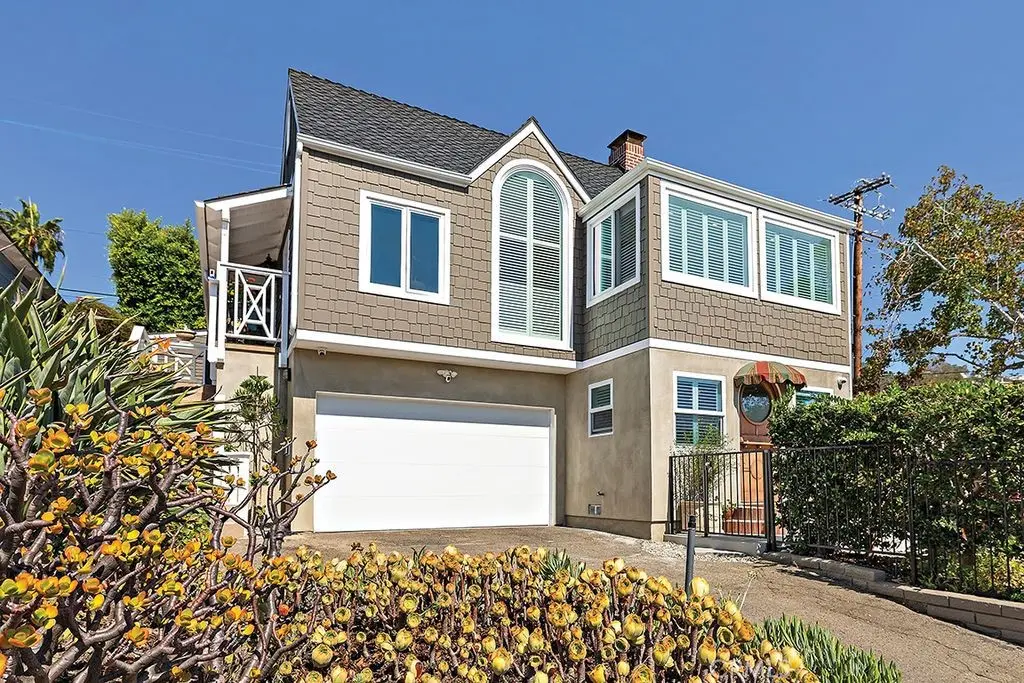 1494 Glenneyre, Laguna Beach, CA — listing photo 1