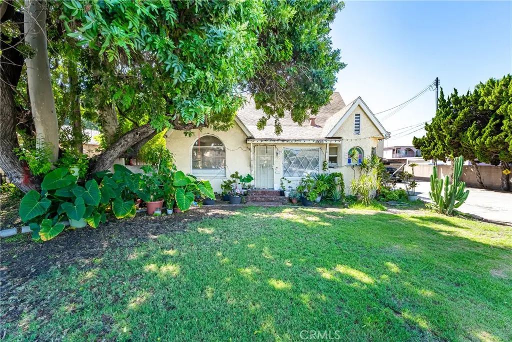 Mixed Use for sale at 10036 10044 Alondra, Bellflower, CA