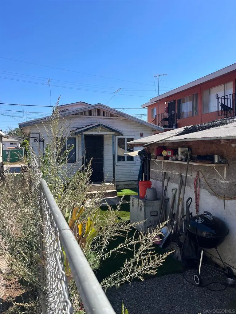 2062 64 Irving St, San Diego, CA — listing photo 1