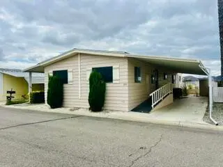5001 W Florida Avenue 295, Hemet, CA — listing photo 1