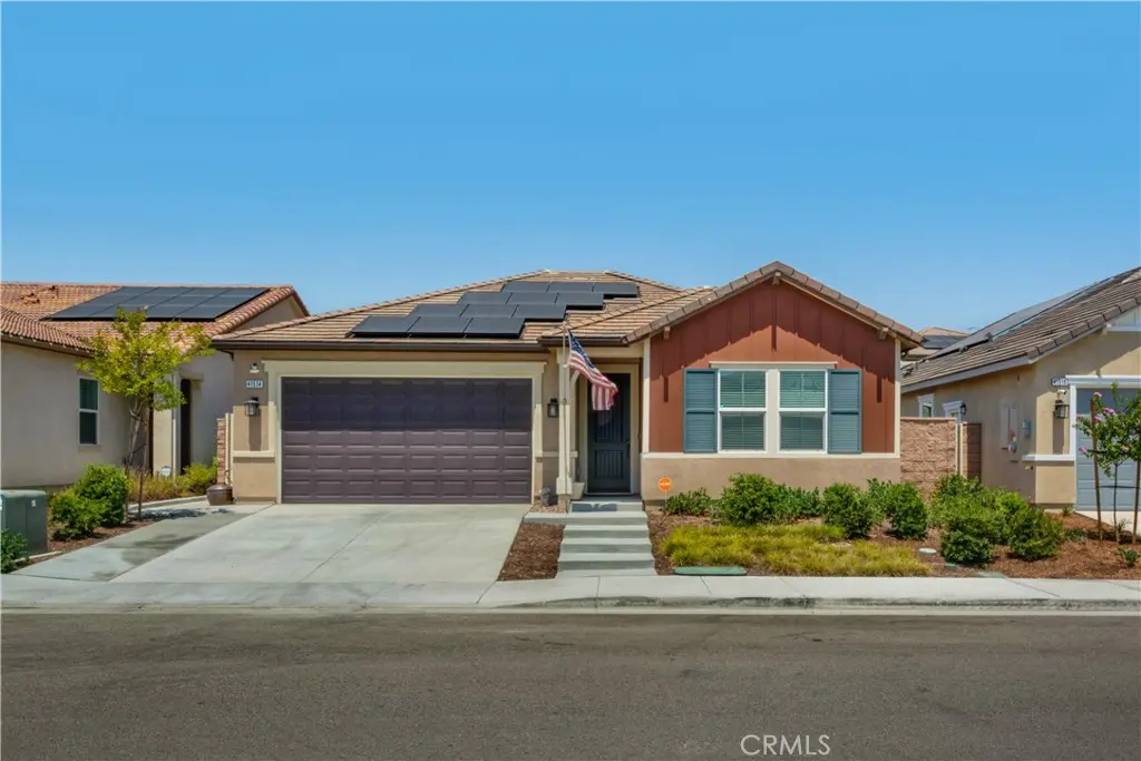 41514 Red Car Drive, Lake Elsinore, CA — listing photo 1