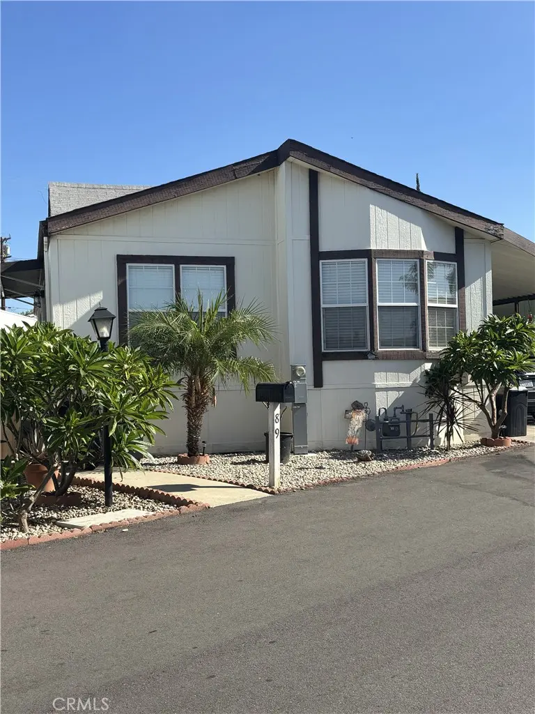 Manufactured In Park for sale at 1414 W Central Avenue 89, Brea, CA featuring 3 beds and 2 baths