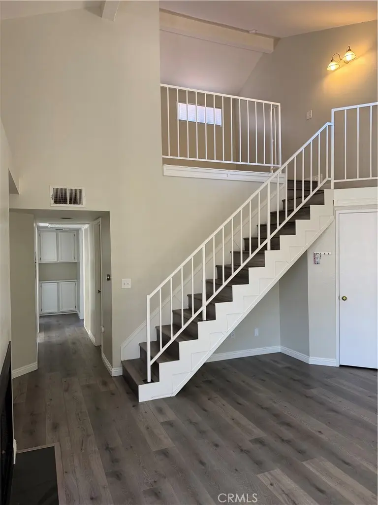 19814 Sandpiper, Newhall, CA — listing photo 1