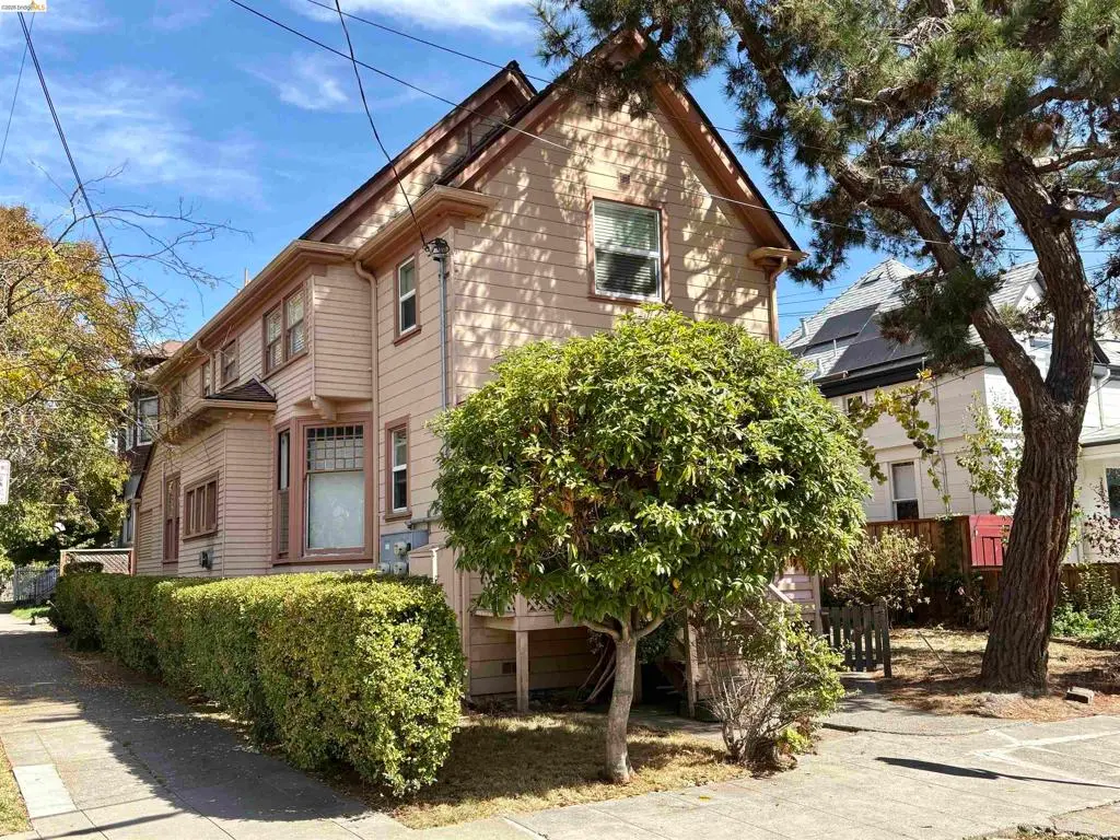 2801 Fulton St, Berkeley, CA — listing photo 1