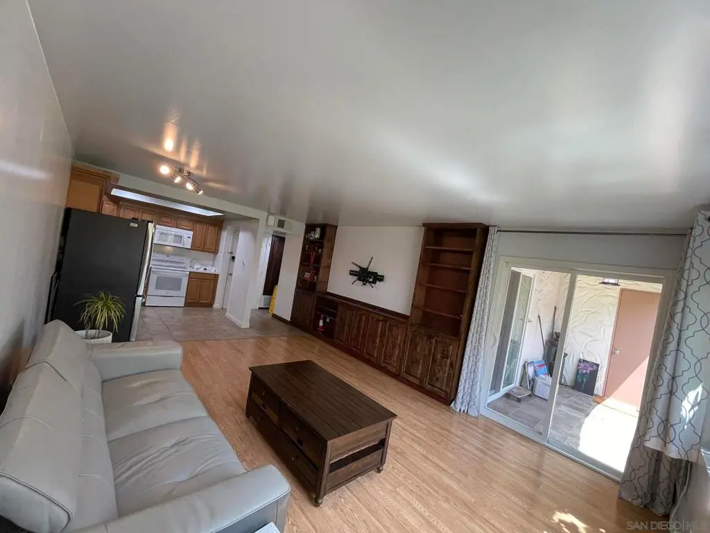 Single Family Residence for rent at 10767 San Diego Mission 107, San Diego, CA featuring 1 bed and 1 bath