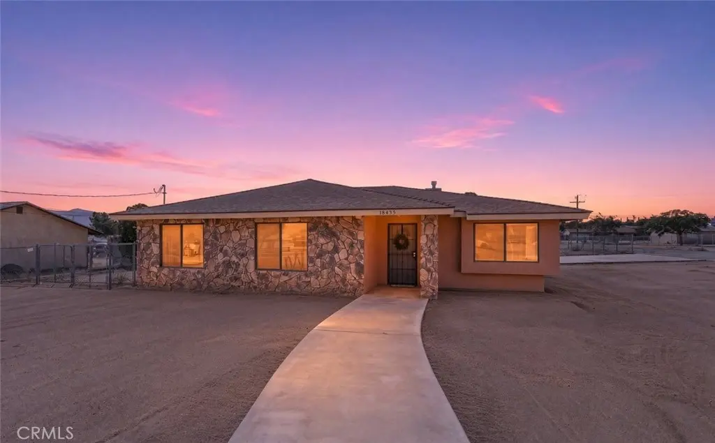 18435 Hinton, Hesperia, CA — listing photo 1