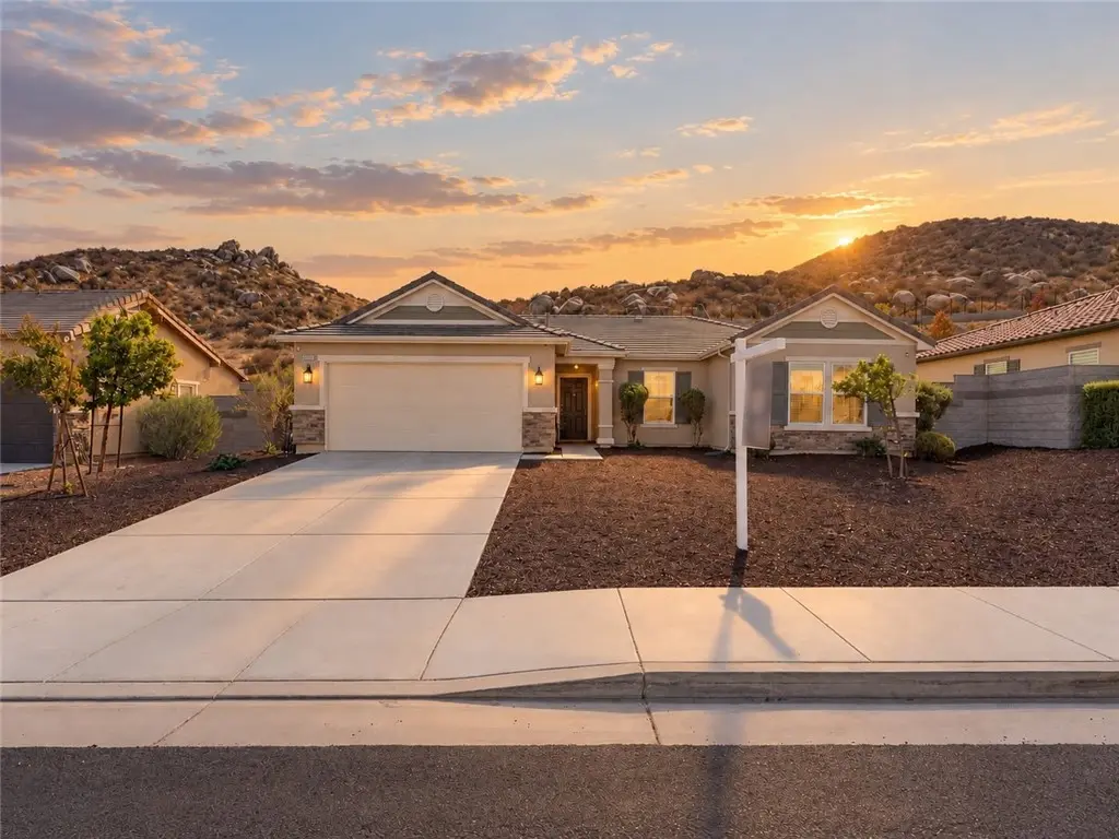 Single Family Residence for sale at 27837 Calle Talavera, Menifee, CA featuring 4 beds and 2 baths