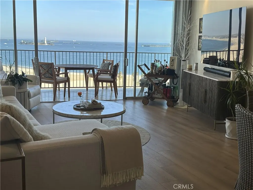 700 E Ocean 2005, Long Beach, CA — listing photo 1