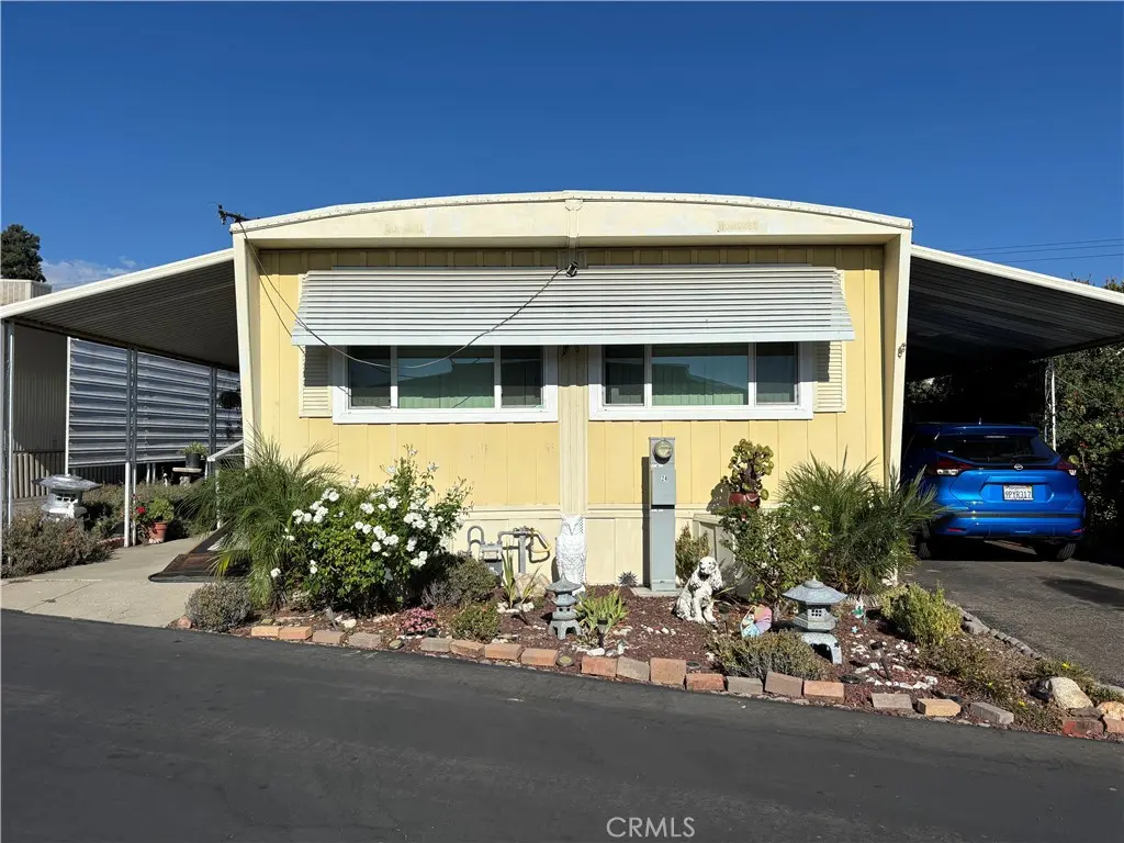 301 E Foothill Boulevard 24, Pomona, CA — listing photo 1