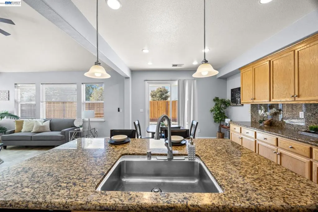 Single Family Residence for sale at 257 Orchid Lane, Patterson, CA featuring 5 beds and 4 baths