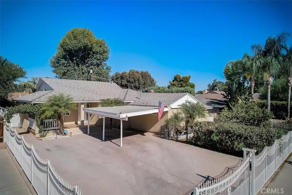 6515 Baird Avenue, Reseda, CA — listing photo 1